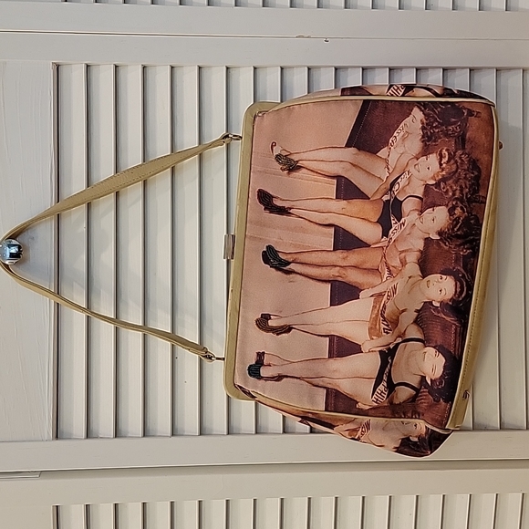 Cynthia Hart handbag - Picture 1 of 8